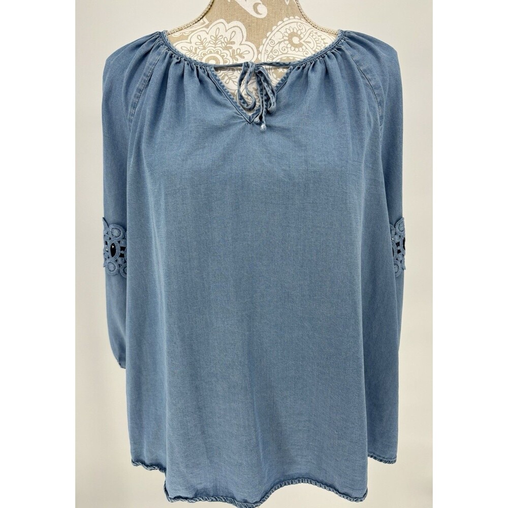 Women’s Blue Chambray Peasant Blouse Boho Tie Neck Lace Balloon Sleeve Long